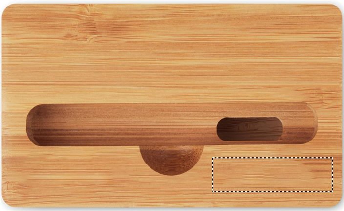 Bambusový stojánek a zesilovač