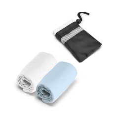 TRAVIS. Sportovní ručník z mikrovlákna s 190T pouzdrem (210 g/m²)