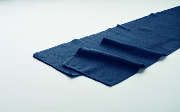 Šála z polyesteru RPET