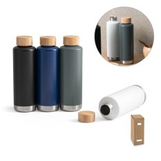 NORRE BOTTLE. Dvoustěnná vakuově izolovaná láhev z nerezové oceli (36% recyklace) 640 mL