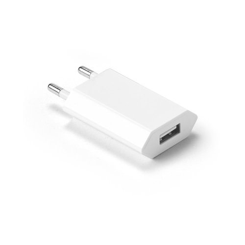 WOESE. Napájecí adaptér USB-A 5W ze recyklovaného ABS (100% rABS) WOESE. Napájecí adaptér USB-A 5W ze recyklovaného ABS (100% rABS)