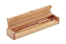 Propiska v krabičce z bambusu