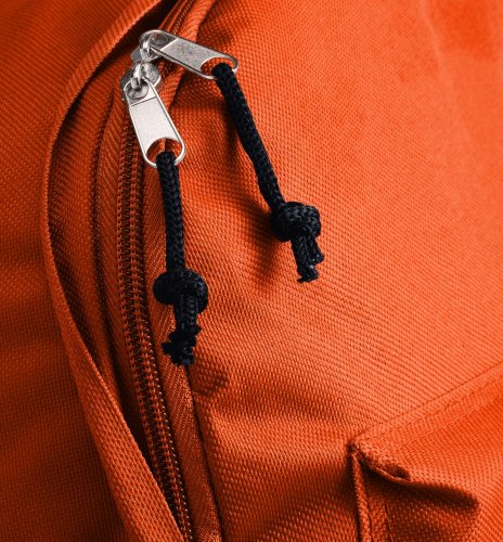 Batoh s vnější kapsou