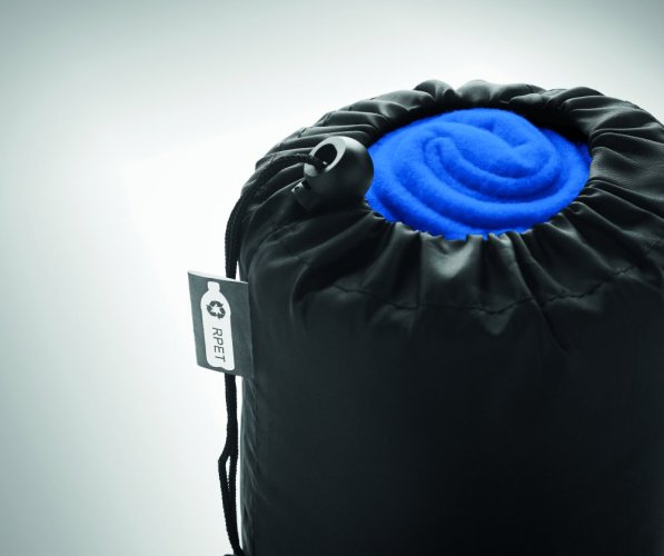 Fleecová cestovní přikrývka