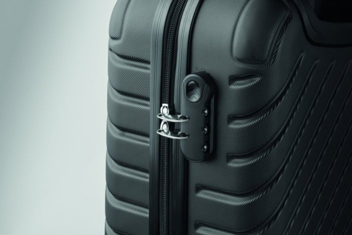 Kufr na 4 kolečkách