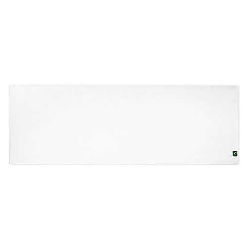 BERNAL. Fitness chladicí ručník recyklovaný polyesterový šátek (100% rPET) s netkaným sáčkem - Umístění a max. velikost potisku: Střed, 200 x 200, Typ potisku a počet barev: Transfer, 2 barvy, Počet kusů: 450