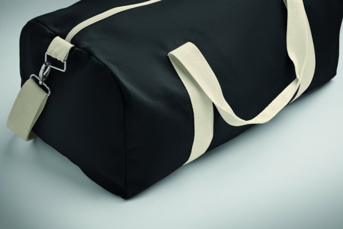 Cestovní taška 320 g - Umístění potisku: LEFT SIDE, Typ potisku: Sítotiskový transfer (max. 8 barev, 140x180mm), Počet barev potisku: 2 barvy, Počet kusů: 1500