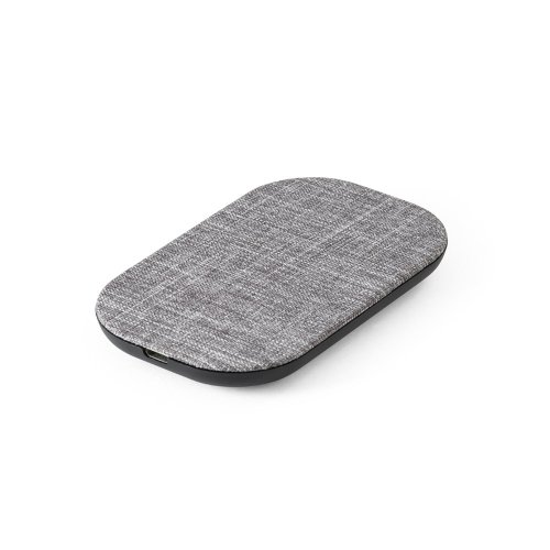 RENEWAL CHARGER. Rychlá 10W bezdrátová nabíječka ve recyklovaného PET (100% rPET)