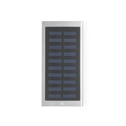 CLERK. Powerbanka 8 000 mAh se solárním panelem ze 100% recyklovaného hliníku - Typ potisku a počet barev: Gravírování laserem, 1 barva, Umístění a max. velikost potisku: Zadní část, 140 x 55, Počet kusů: 700 CLERK. Powerbanka 8 000 mAh se solárním panelem ze 100% recyklovaného hliníku - Typ potisku a počet barev: Gravírování laserem, 1 barva, Umístění a max. velikost potisku: Zadní část, 140 x 55, Počet kusů: 700