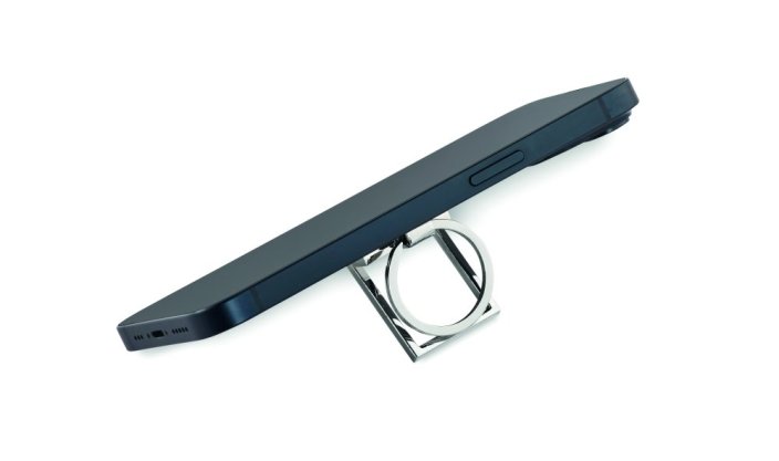 Klíčenka a stojánek na telefon